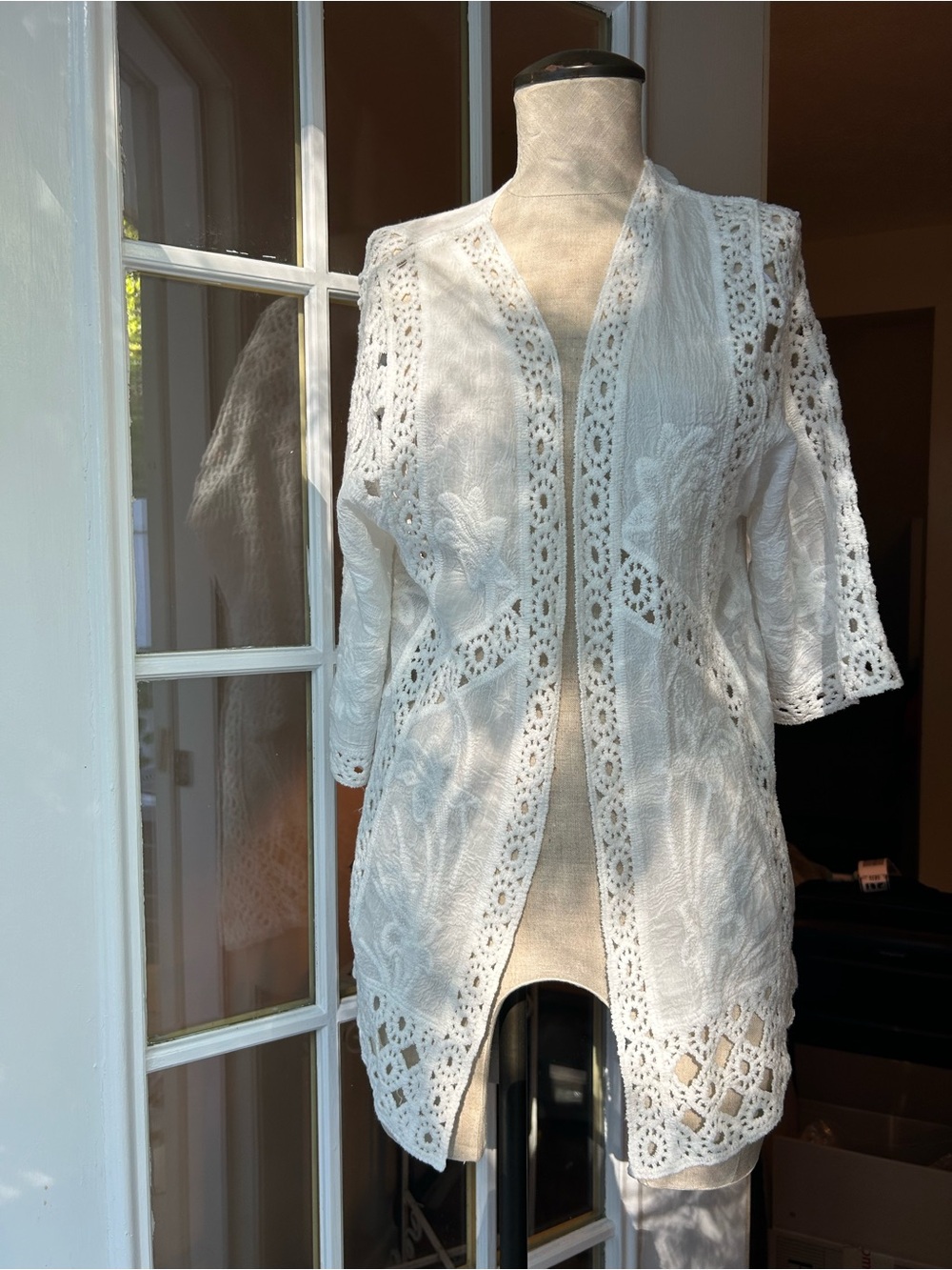 Papillon White Crochet Lace Kimono cotton. Small.